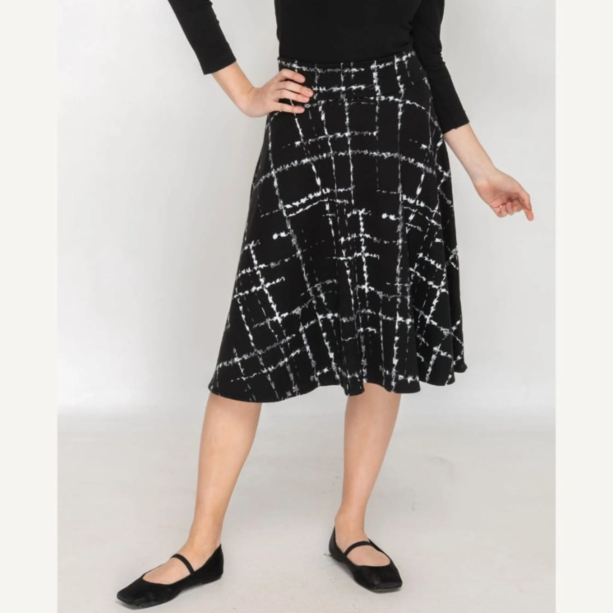 Circle Skirt Check Black