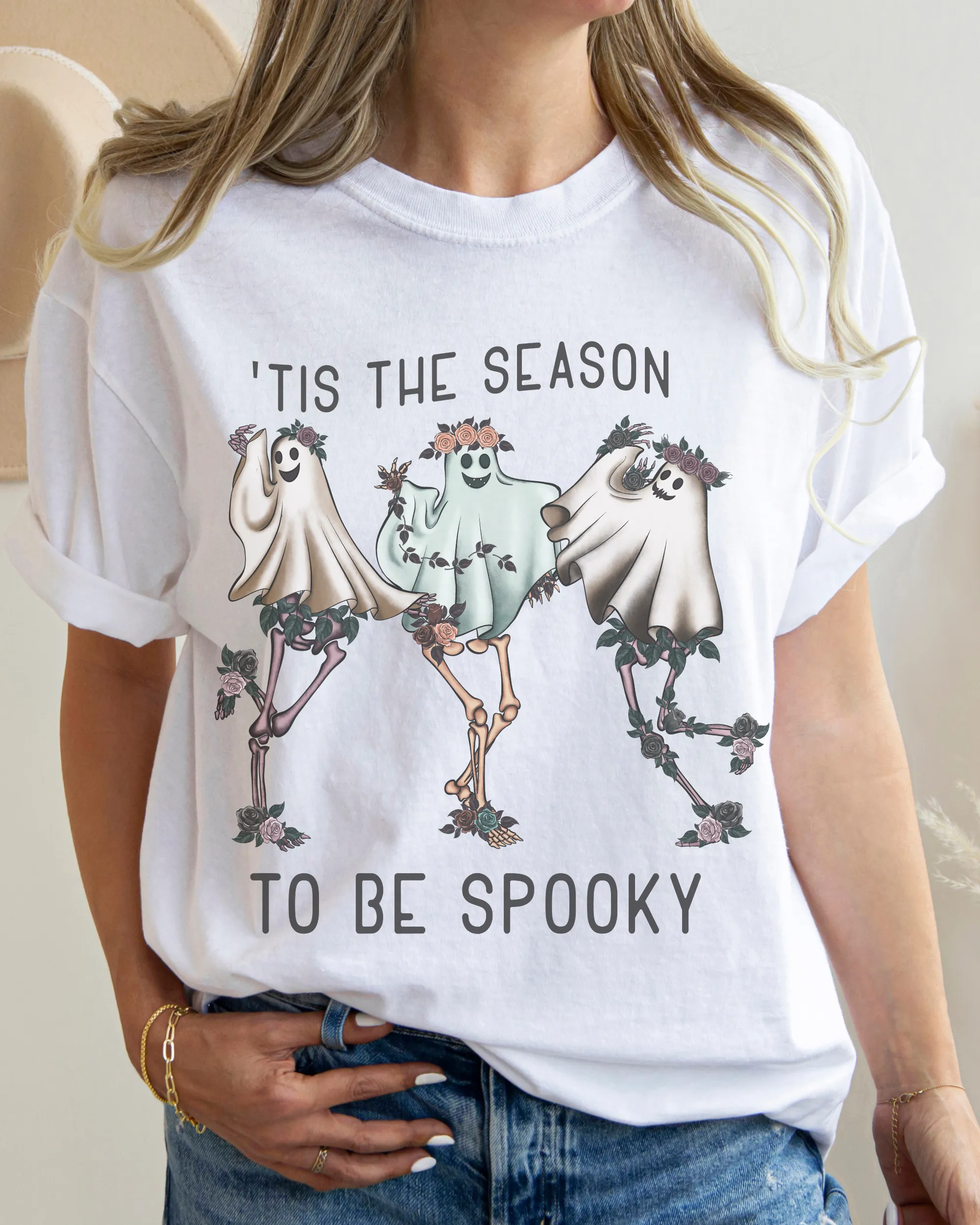 Halloween Comfort Colors® T-Shirt, Tis The Season To Be Spooky Women's Halloween Design Tee, Retro Design T-Shirt