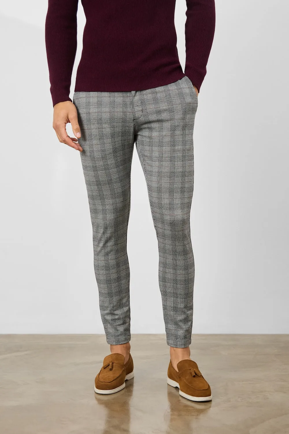 Heritage Check Pants in Black