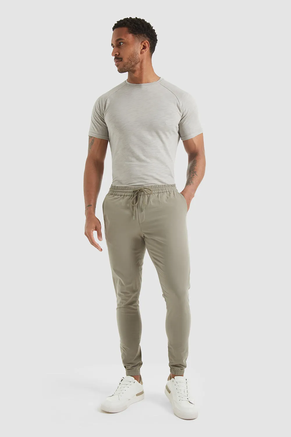 Lightweight Cuffed Trousers In Dusty Olive