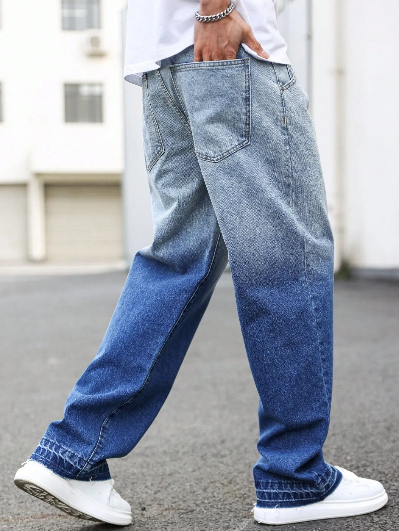 Manfinity LEGND Men's Gradient Color Denim Pants With Side Pockets