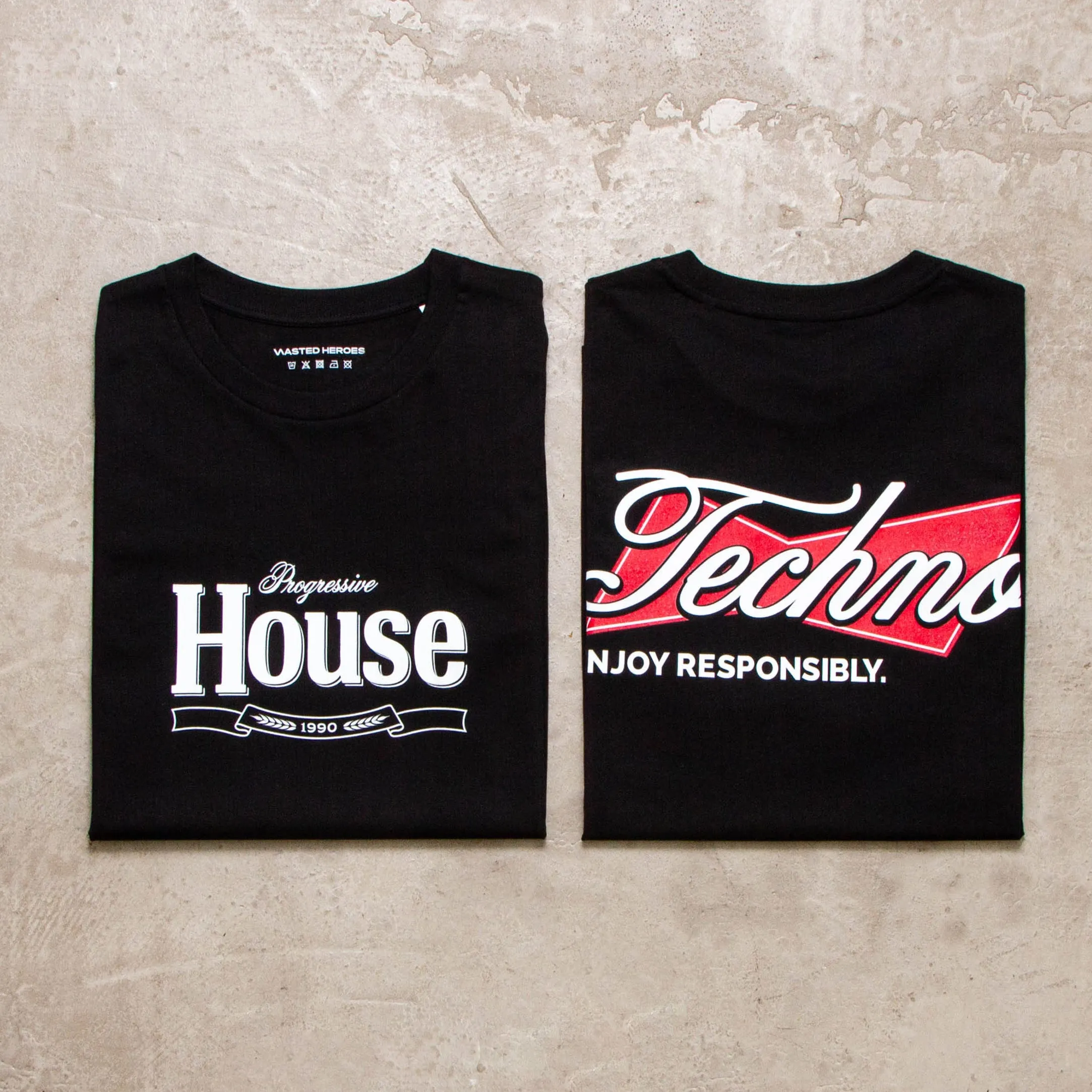 Techno Responsibly Back Print - Tshirt - Black